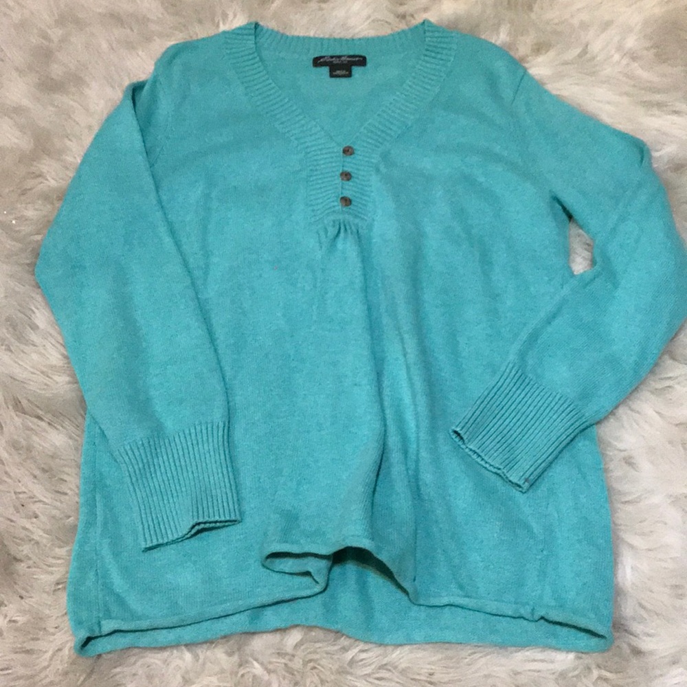 Eddie Bauer XL Mint Green VNeck Sweater